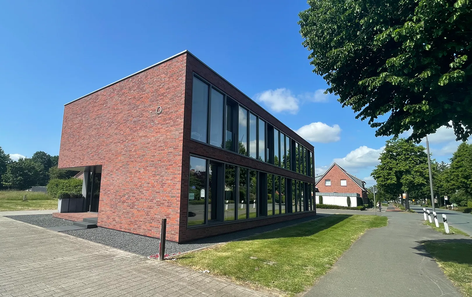 Neues Gebäude Avency Neues Gebäude Avency